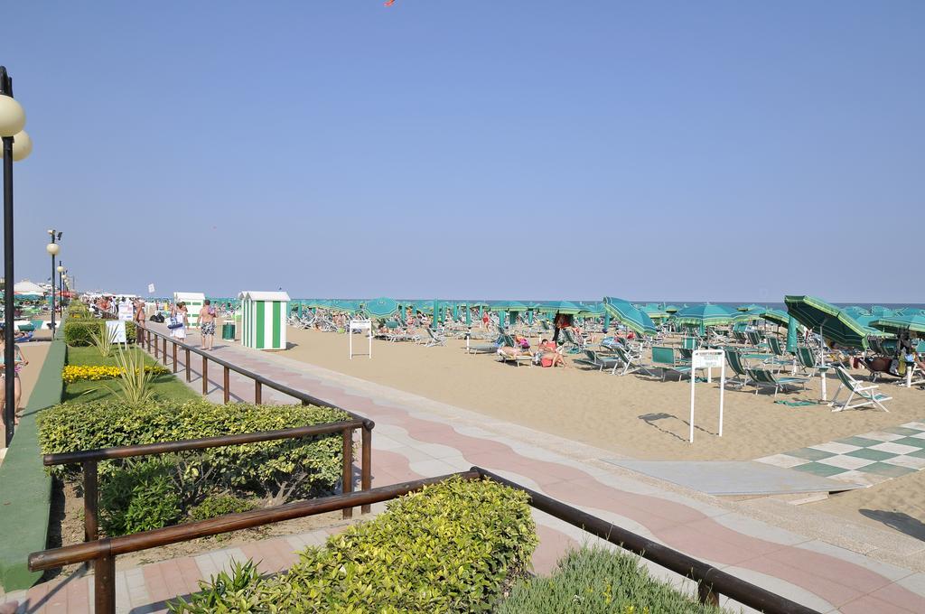 Hotel Jadran Lido di Jesolo Dış mekan fotoğraf